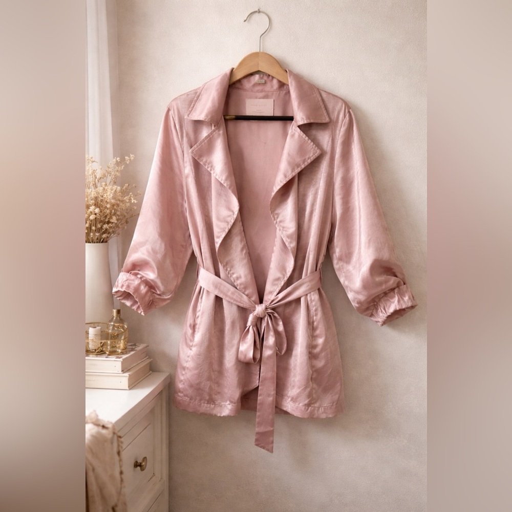 Chic Blush Satin Open-Front Blouse | Tie Waist Jacket | Heart & Hips | M